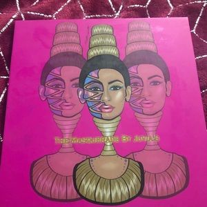 Juvia’s Place Masquerade Palette